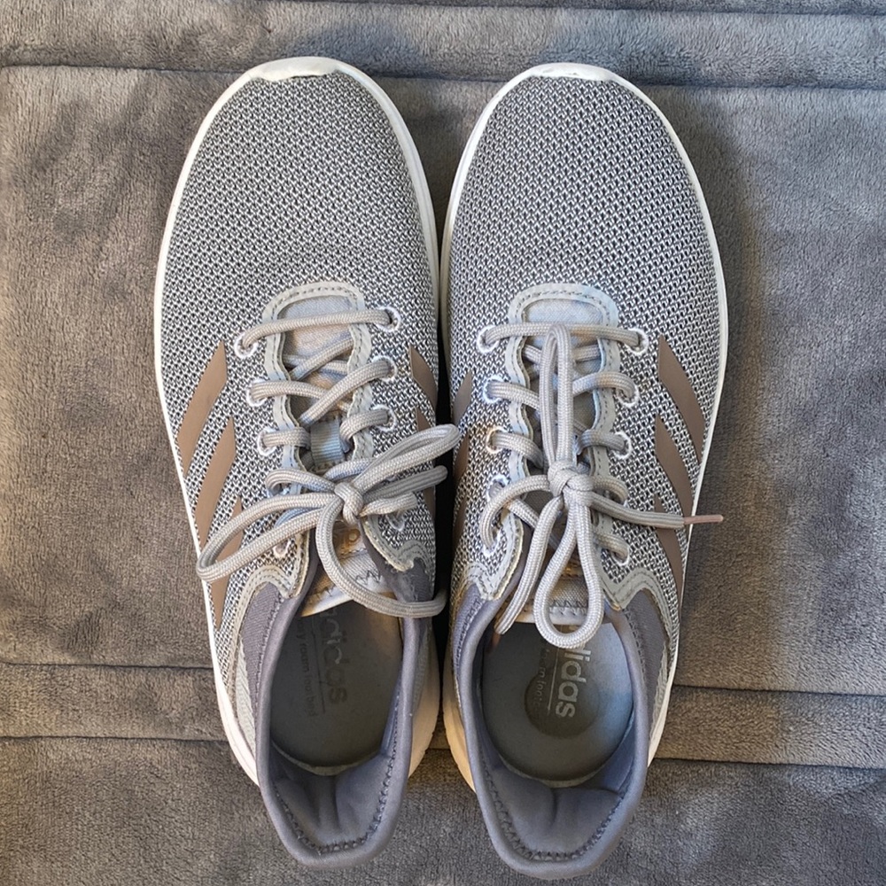 Adidas Cloudfoam sneakers